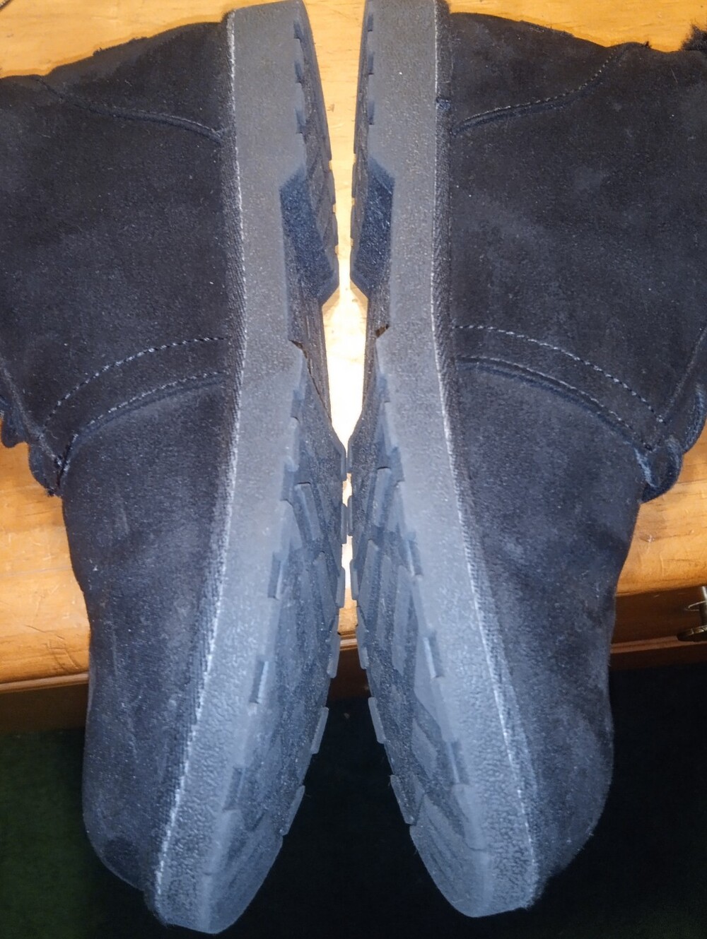 Makalu California Black Soft Faux Fur Lined Lace-Up Boots Size 7.5 EUC